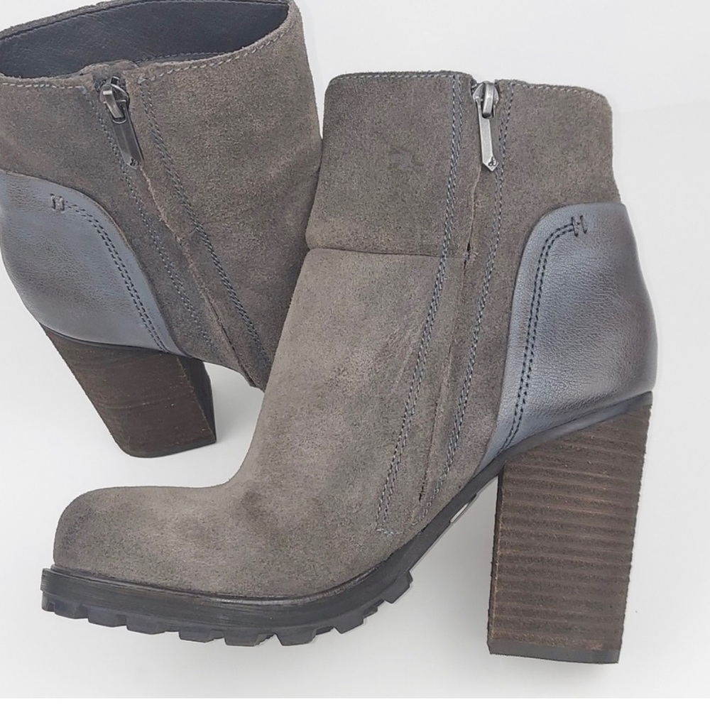 Sam Elderman ankle boots Grigio Gray. Size 7. Boho style, heel, sued.